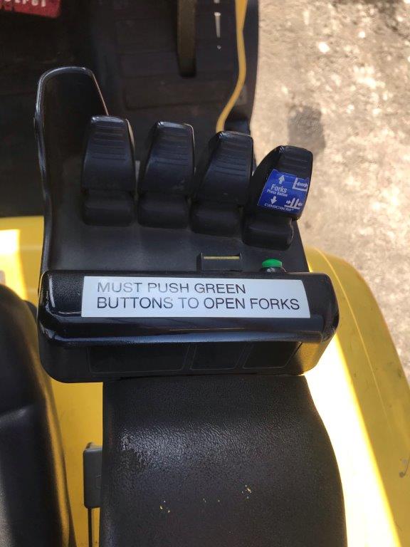 Yellow hyster forklift with auto transmission for sale